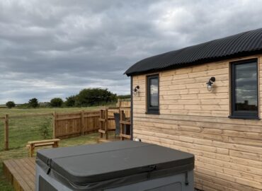 Deer Shepherds Hut - Saltburn Holiday Lets